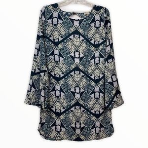 Flynn Skye Mini Bell Sleeve Dress Loose Fitting EUC Size 2